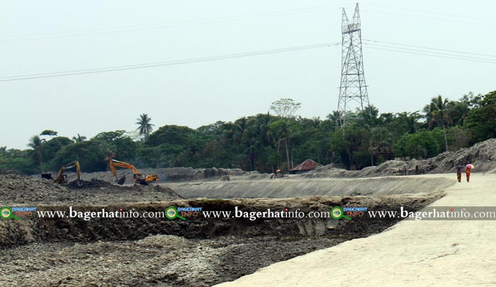 DaudKhali-River Dredging-Pic-1(16-04-‎2015)